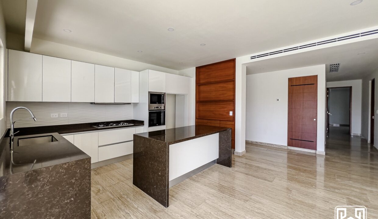 9CONDO PUERTO AQUA PB2