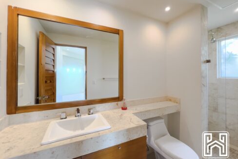 CONDO BLISS PB 17