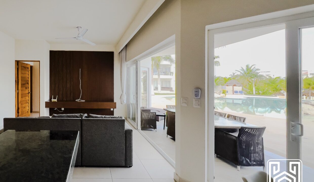 CONDO BLISS PB 4