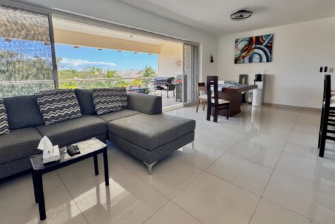 10PH MARINA MIA18