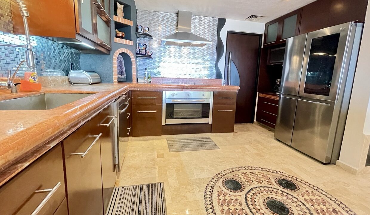 16QUINTA LUNA PB18