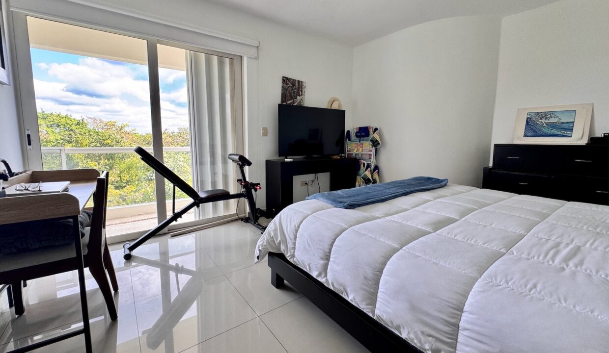 19PH MARINA MIA20