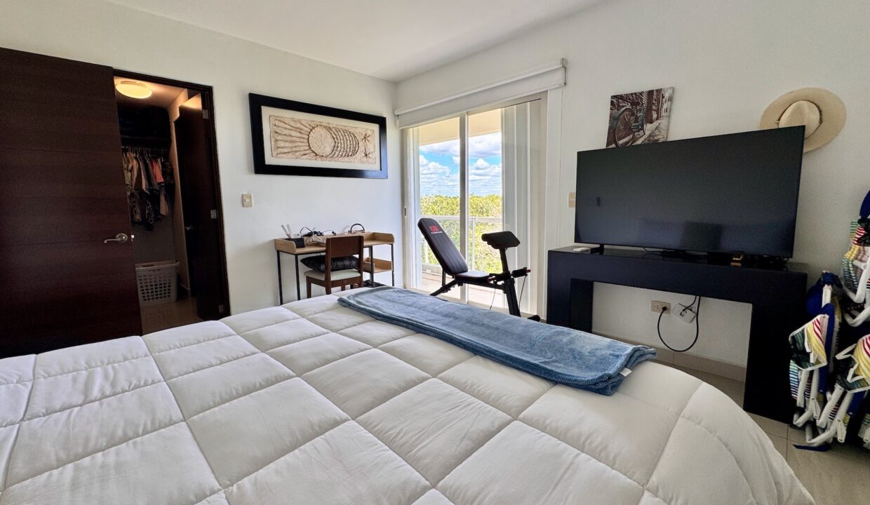 20PH MARINA MIA21