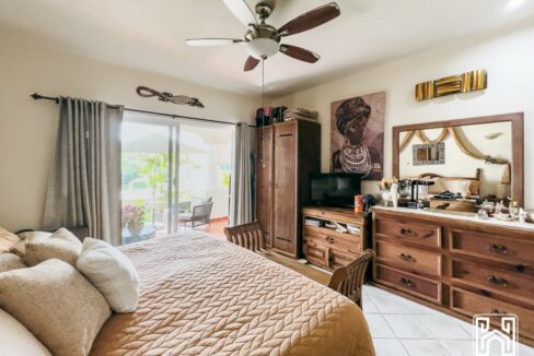 24CONDO QUINTA LUNA PB23
