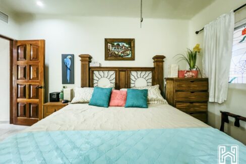 29CONDO QUINTA LUNA PB28