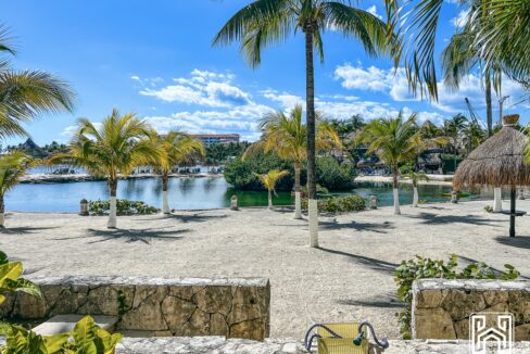 37CONDO QUINTA LUNA PB43