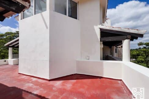 37DEPTO COMERCIAL42