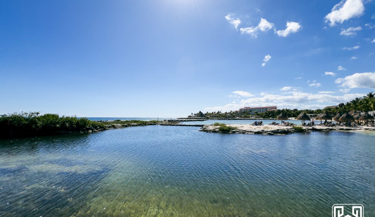 45CONDO QUINTA LUNA PB54