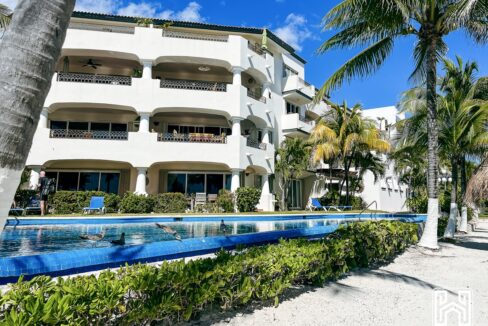 49CONDO QUINTA LUNA PB58