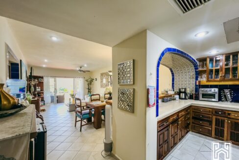 4CONDO QUINTA LUNA PB1