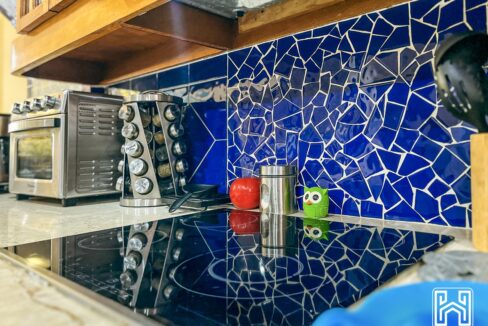 8CONDO QUINTA LUNA PB5