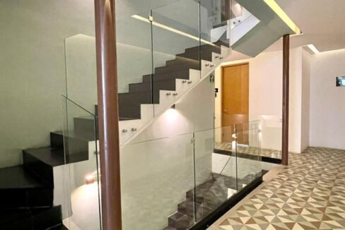 9CONDO THE SHORE13