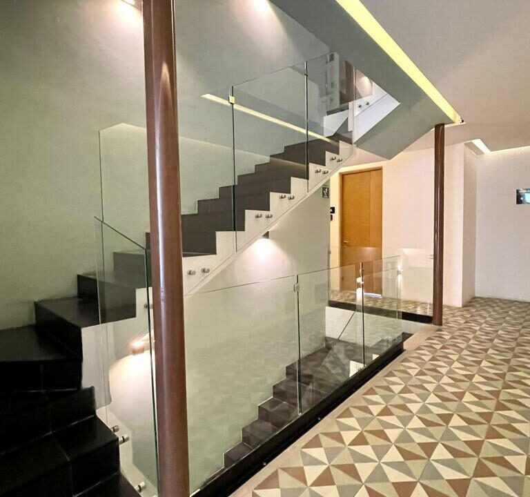 9CONDO THE SHORE13