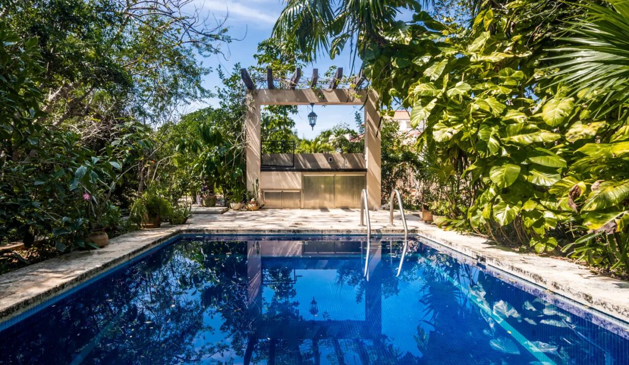 CASA CHANGO18