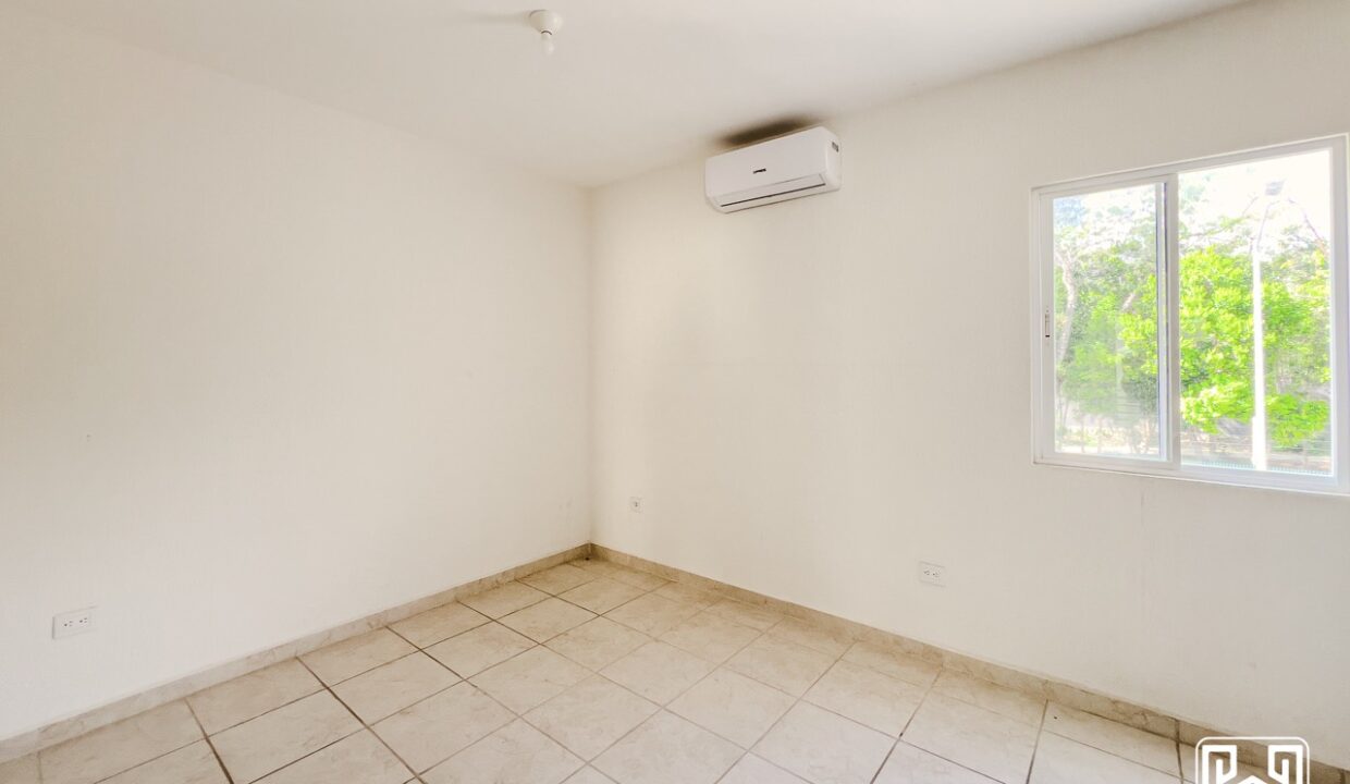 11CONDO LOS OLIVOS RENTA11