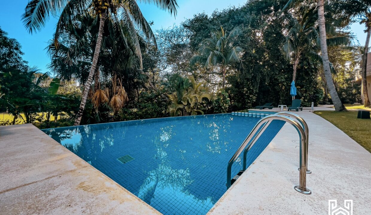 30CONDO AMARANTO31