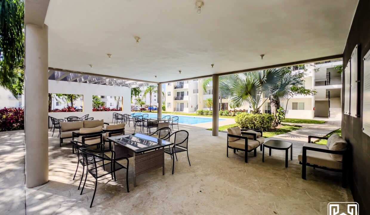 40CONDO LOS OLIVOS RENTA41