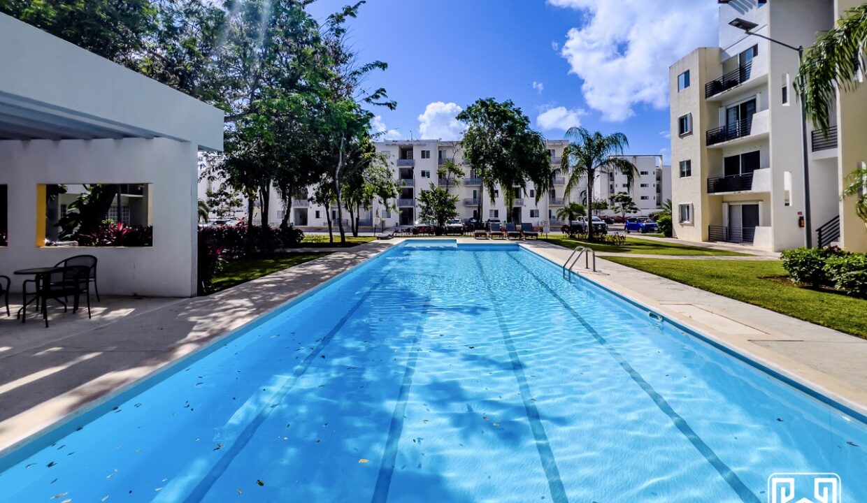 41CONDO LOS OLIVOS RENTA37