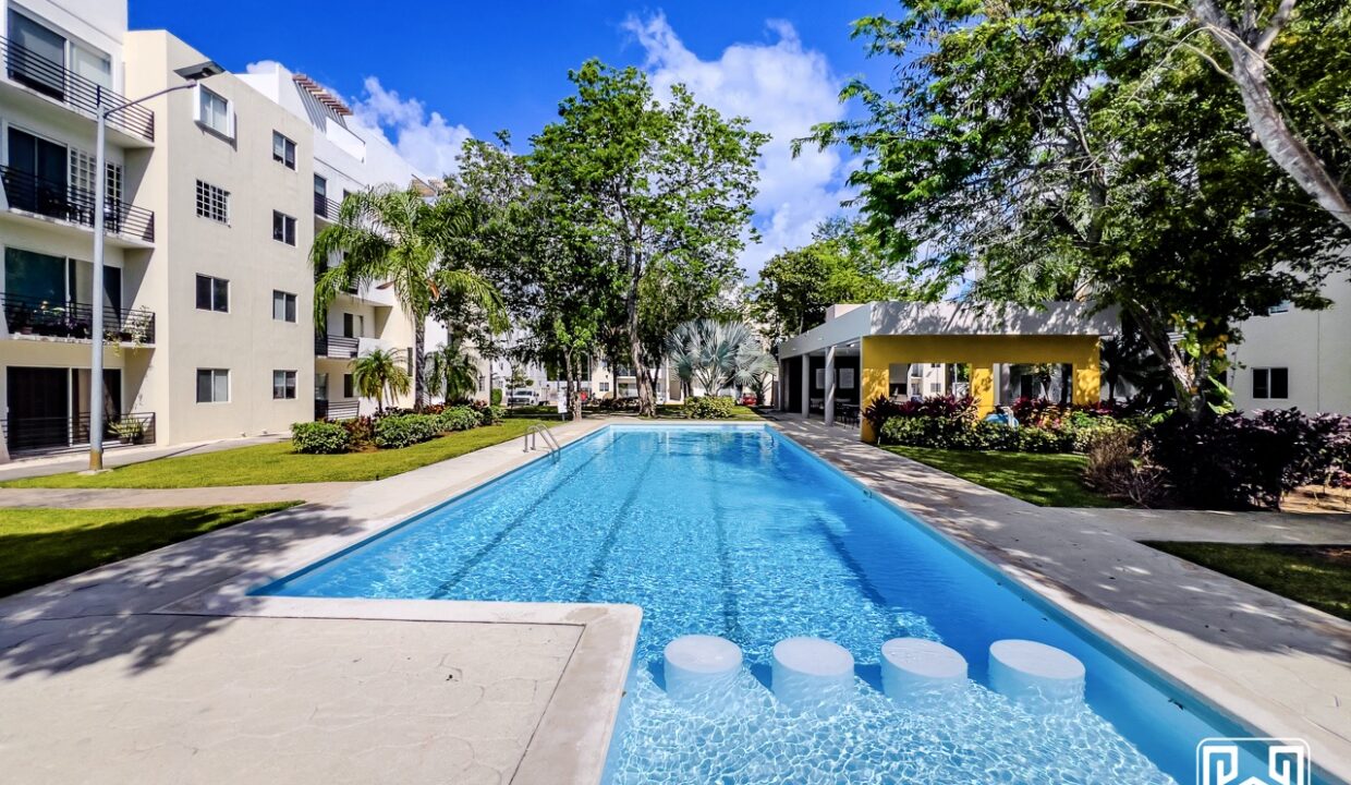 42CONDO LOS OLIVOS RENTA36