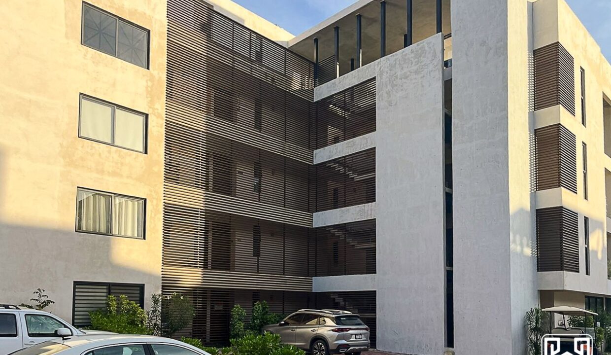 CONDO TORRE TURQUESA1