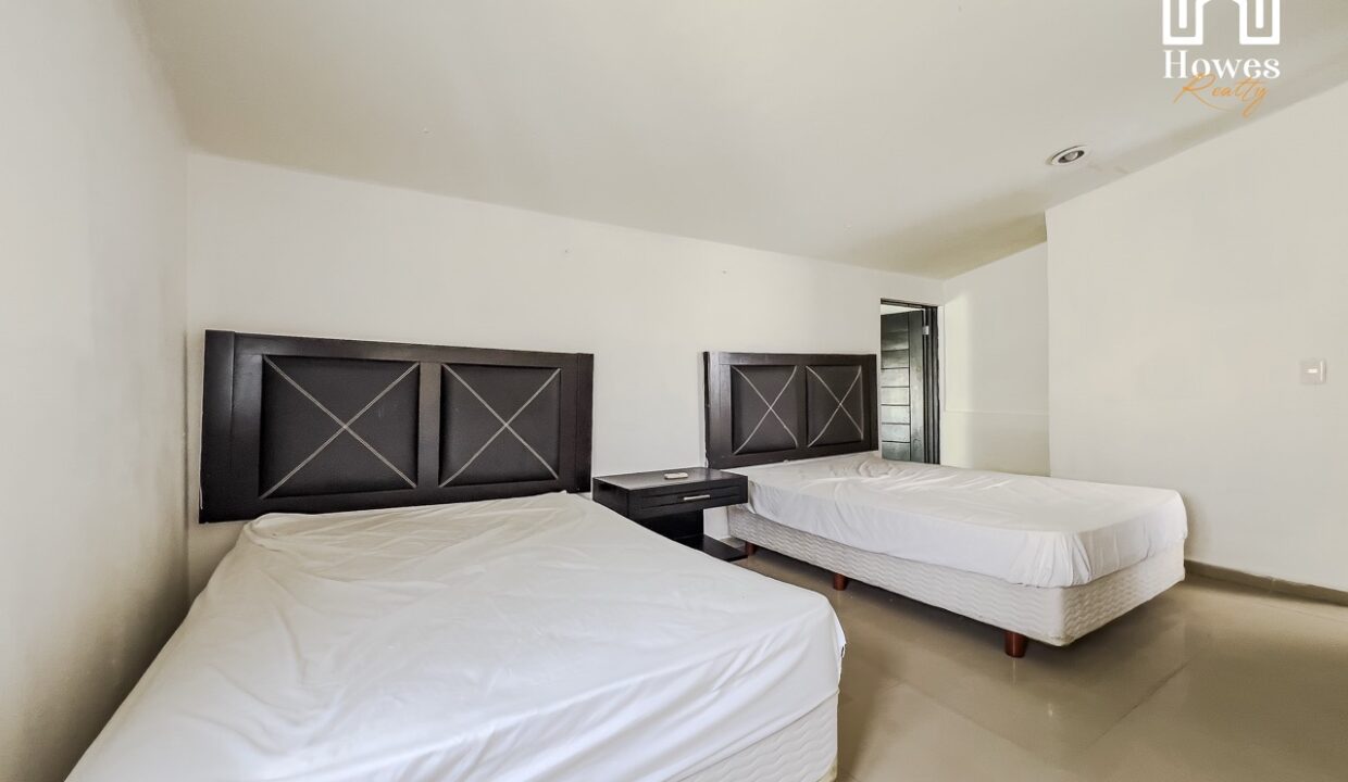 PUERTO INN (8.5M)32
