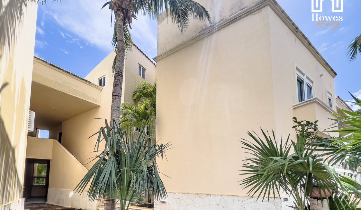 PUERTO INN (8.5M)41