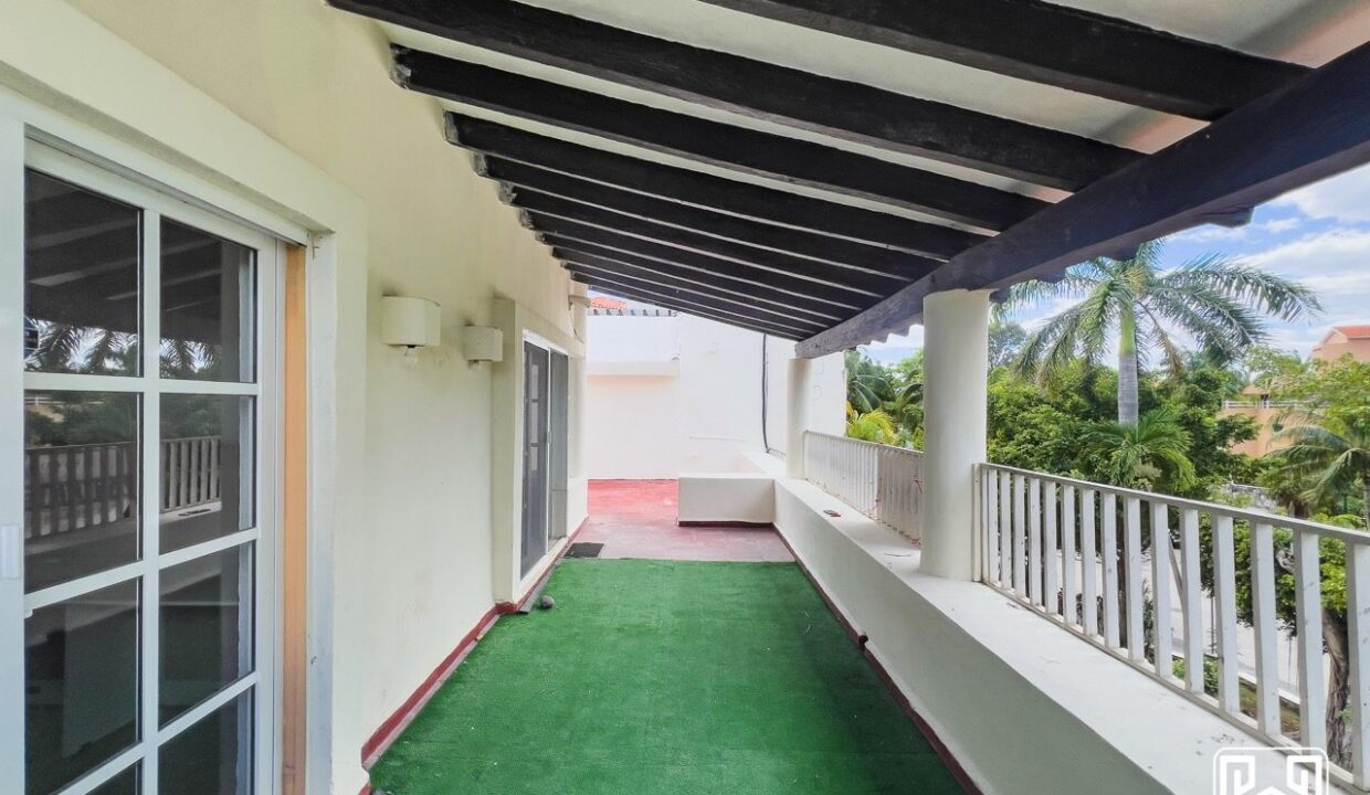 35DEPTO COMERCIAL39
