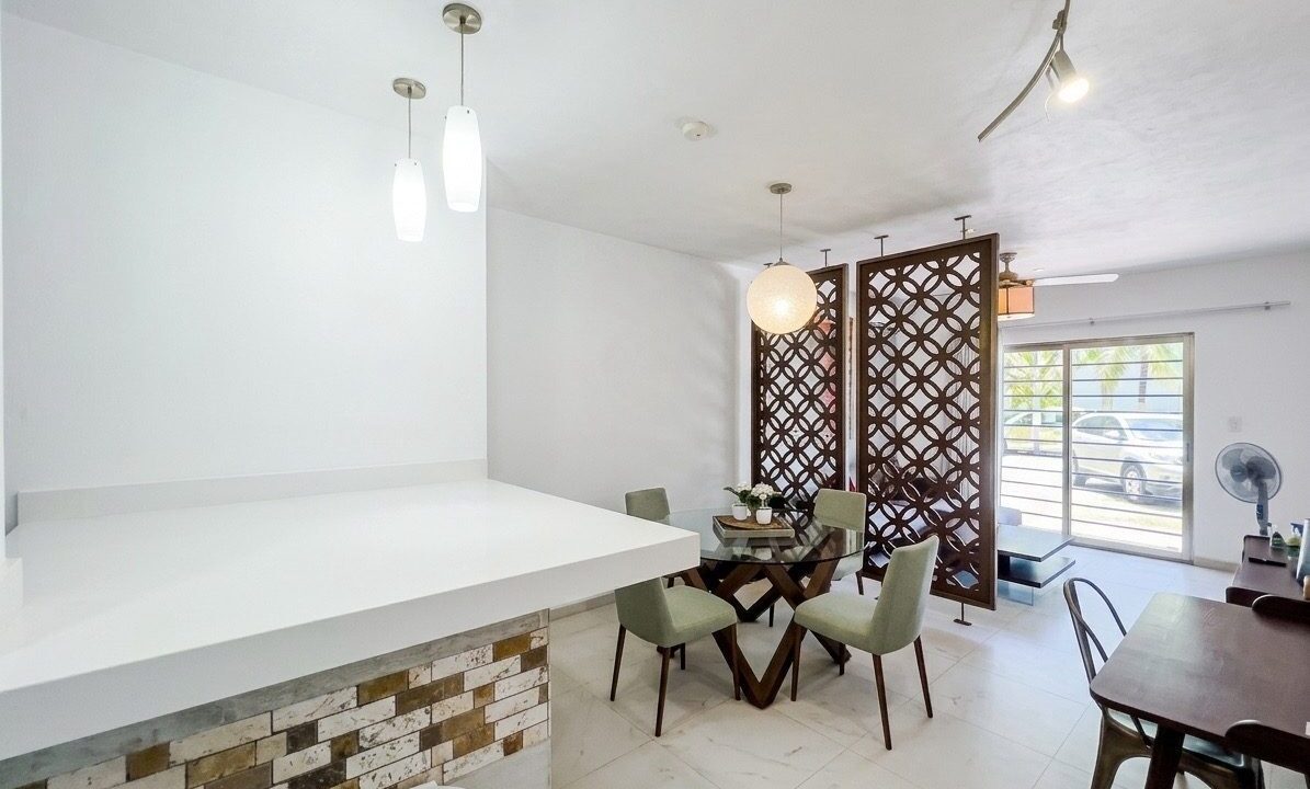 12CONDO ALICES - GENERALES8 de tamaño grande
