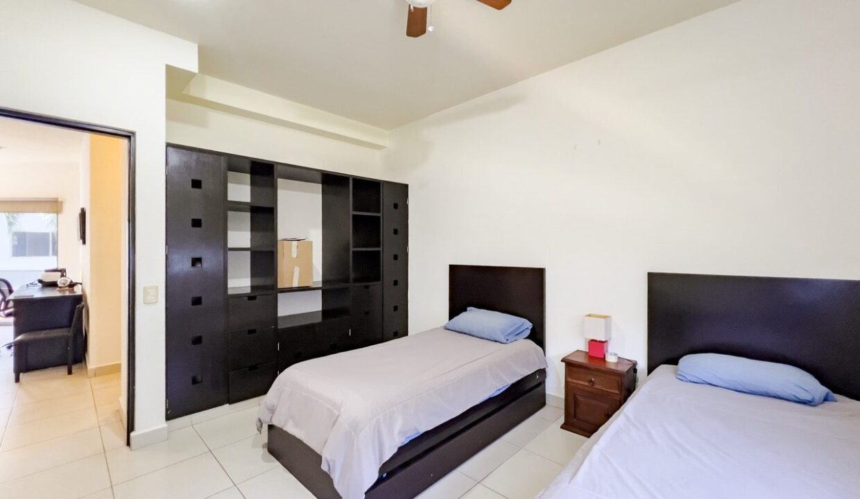 19CONDO - PUNTA DEL CIELO PDC16 de tamaño grande