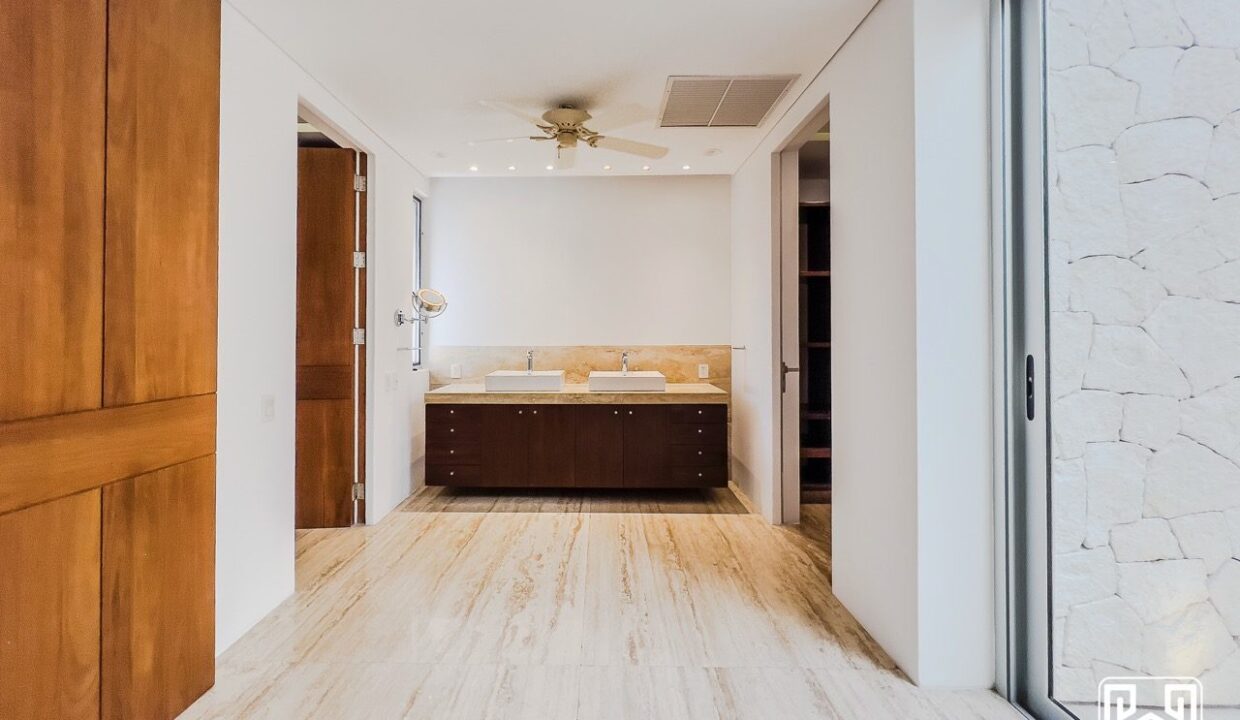 37CASA YALKU 4LOTS9