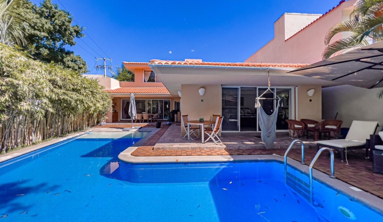 47CASA ALAMO79