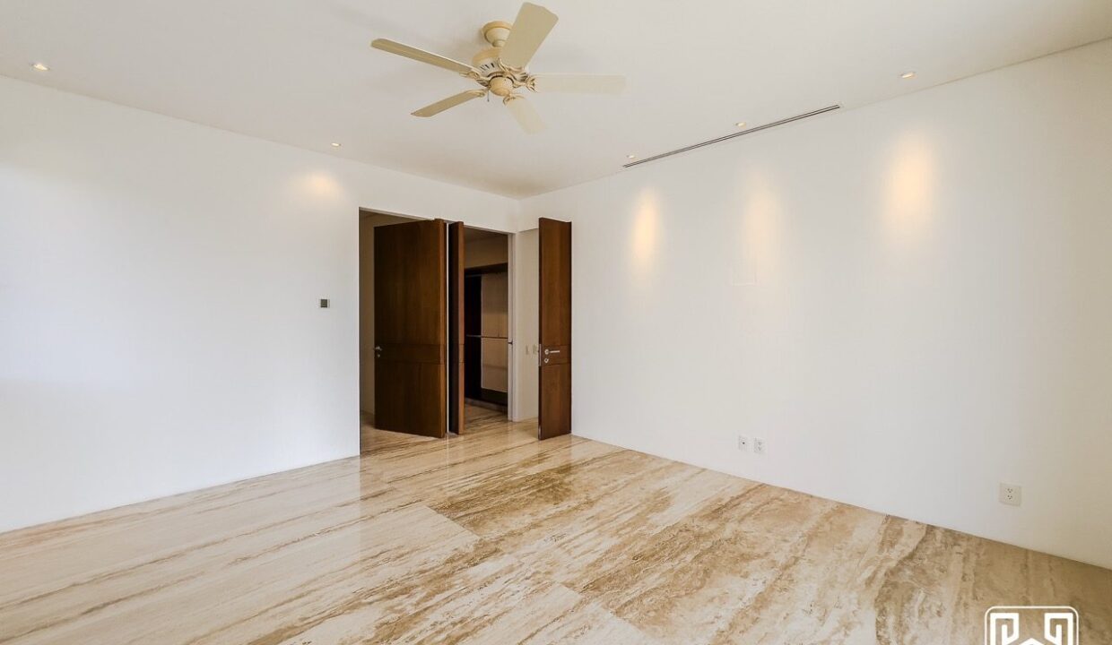 50CASA YALKU 4LOTS33