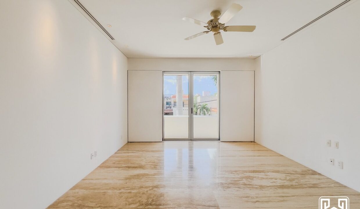 53CASA YALKU 4LOTS38