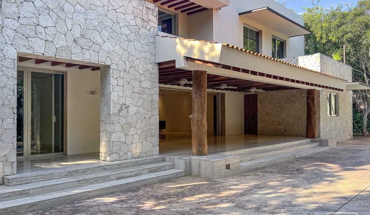 70CASA YALKU 4LOTS94