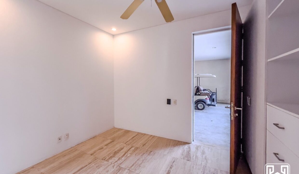 72CASA YALKU 4LOTS104