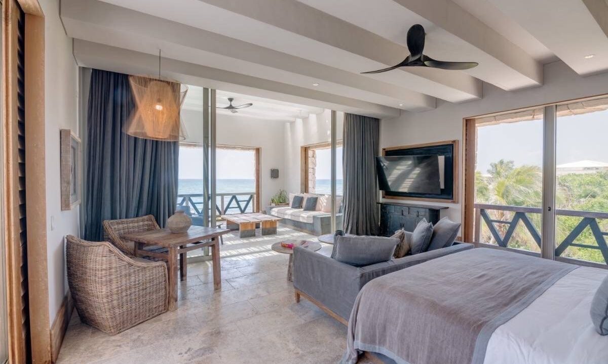 CASA CALETA18