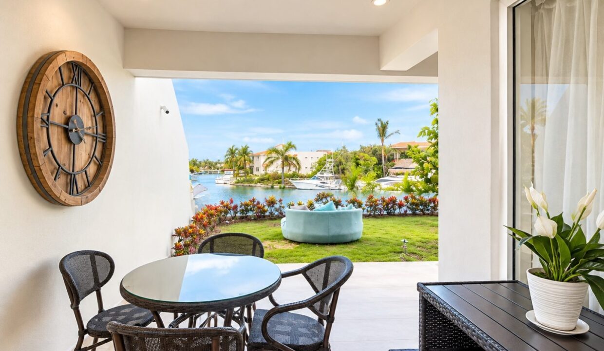 CONDO BLOOM A - PB38