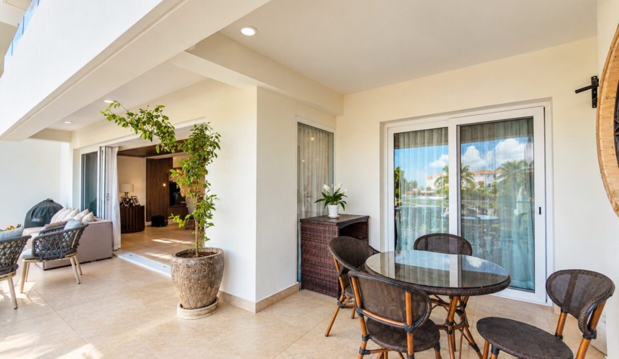 CONDO BLOOM A - PB42