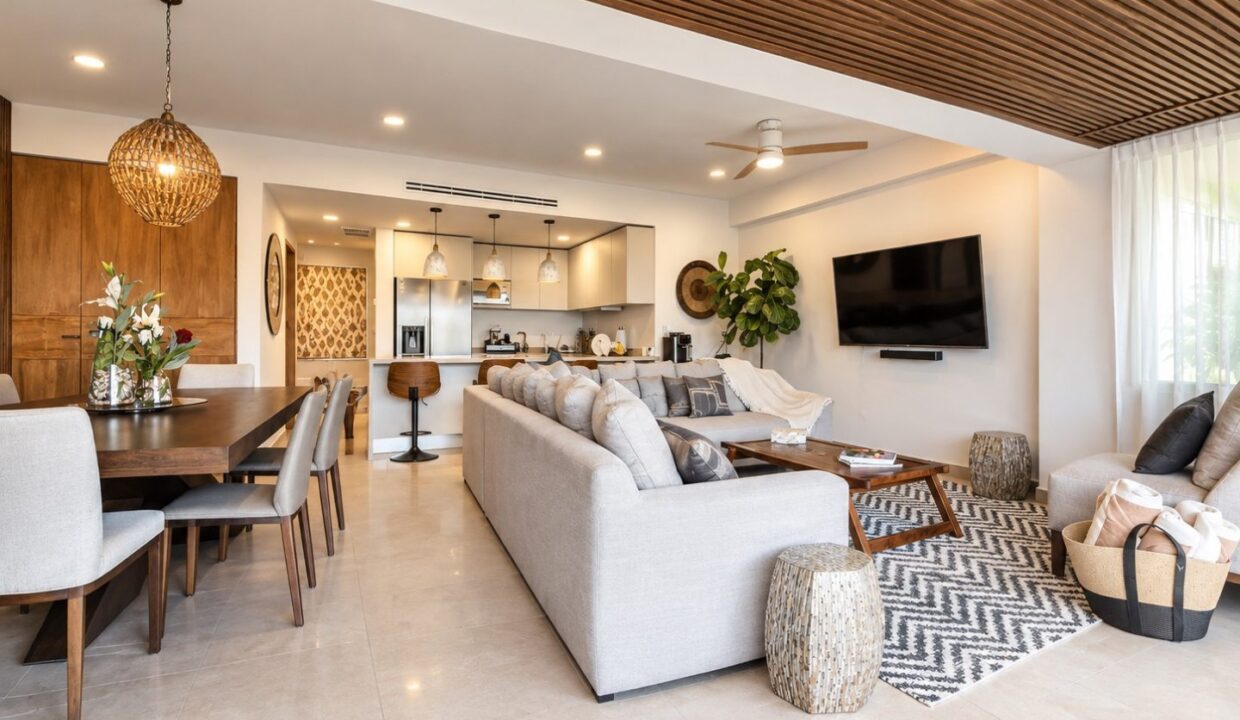 CONDO BLOOM A - PB8