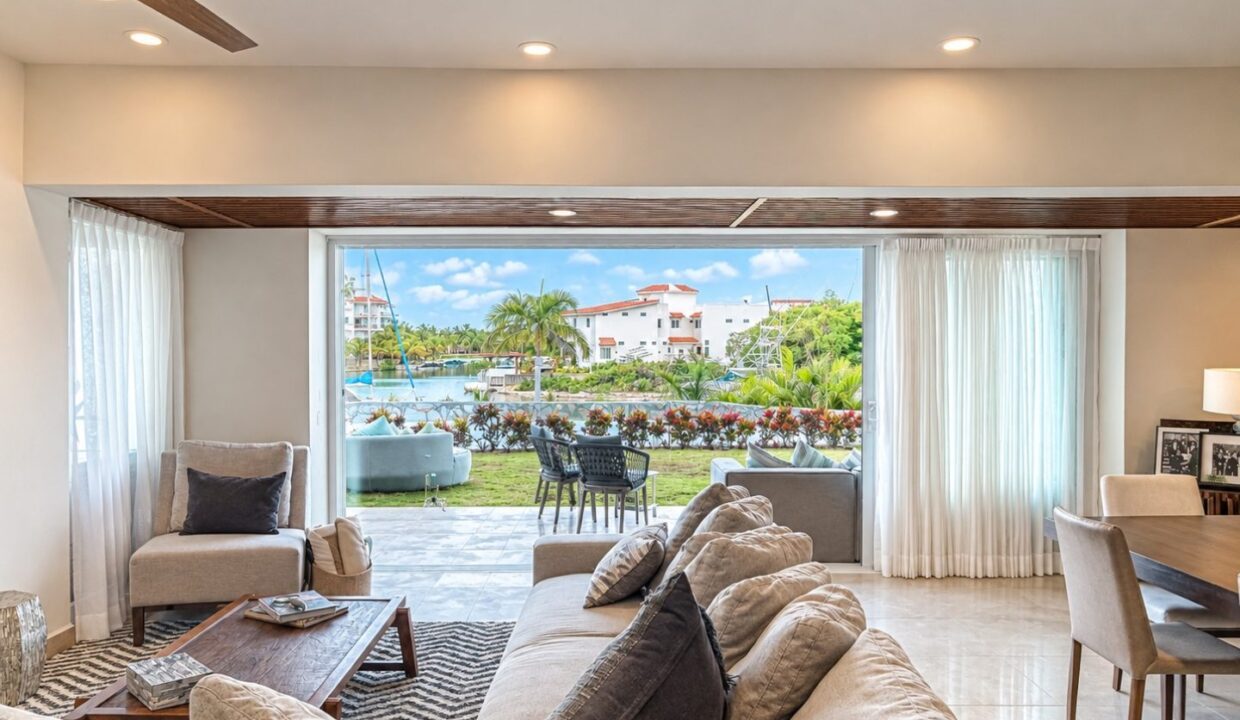 CONDO BLOOM A - PB9